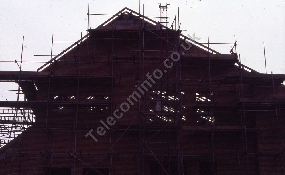 Cambridge Power Box 04